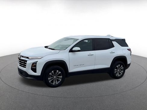 Used 2025 Chevrolet Equinox LT FWD image 8