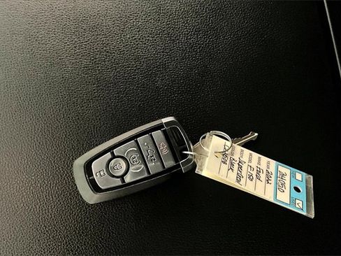 Used 2022 Ford F150 XLT w/ Equipment Group 302A High image 37