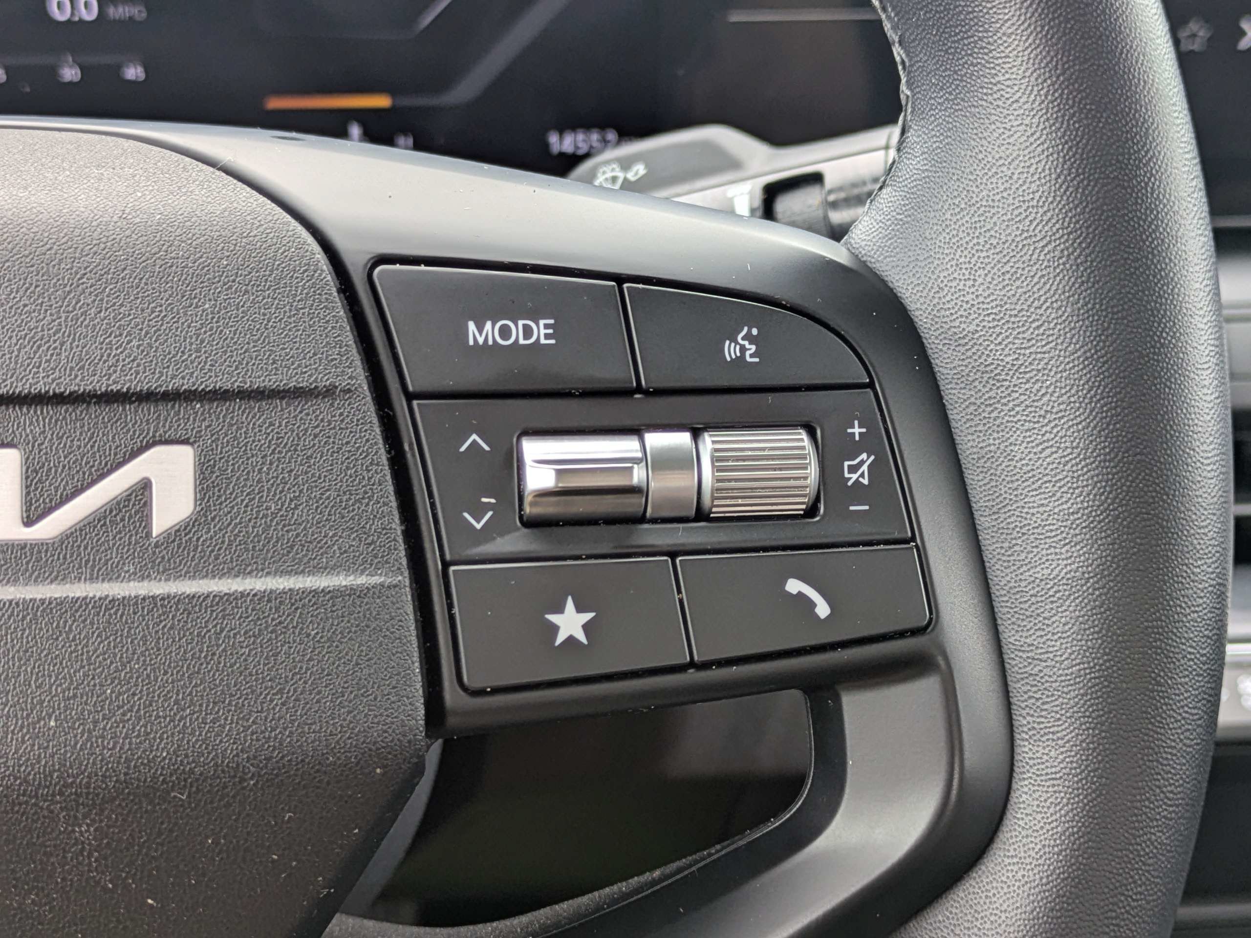 Certified 2025 Kia K4 EX FWD image 23