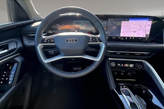 Used 2025 Audi Q5 Premium w/ Convenience Package AWD/4WD image 8