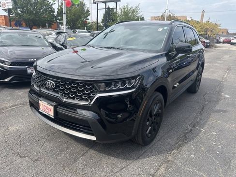 Used 2021 Kia Sorento S image 1