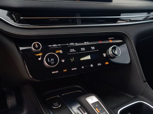 Certified 2023 INFINITI QX60 Pure FWD image 17