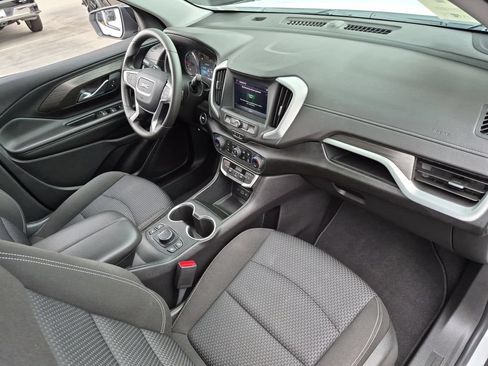 Used 2023 GMC Terrain SLE w/ Driver Convenience Package FWD image 22