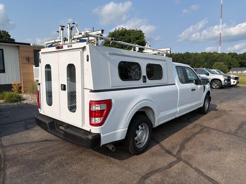 Used 2022 Ford F150 XL RWD image 3