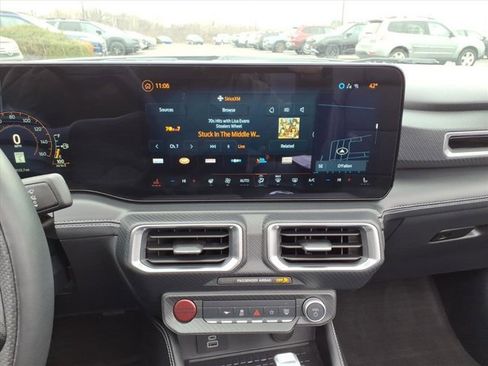 Used 2024 Ford Mustang GT Premium image 10