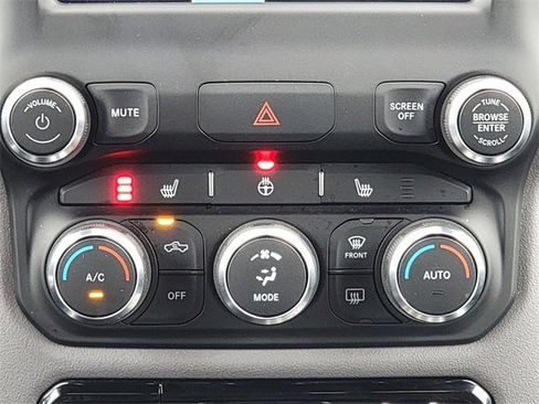 Certified 2023 RAM 1500 Big Horn image 29