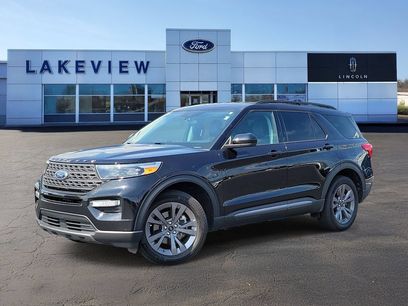 Certified 2024 Ford Explorer XLT w/ Equipment Group 202A
