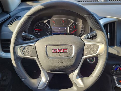 Used 2022 GMC Terrain SLE w/ Driver Convenience Package FWD image 19