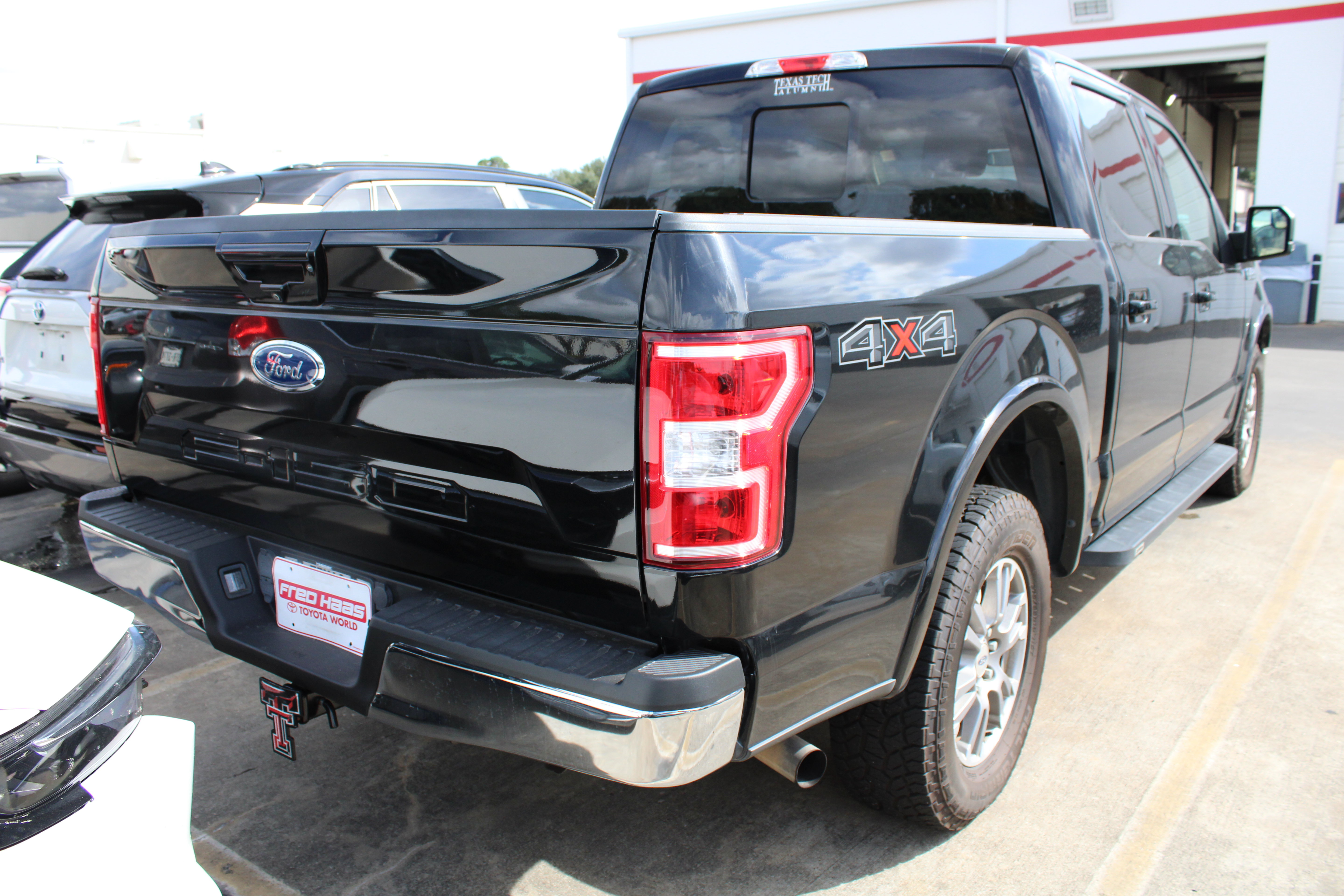 Used 2018 Ford F150 Lariat AWD/4WD image 9