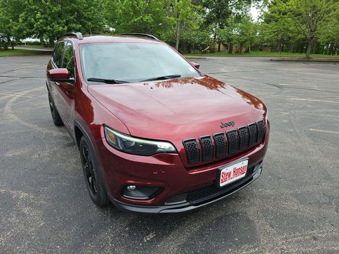 Used 2020 Jeep Cherokee Latitude Plus FWD image 8