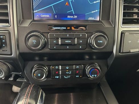 Used 2020 Ford F150 XLT w/ Equipment Group 302A Luxury AWD/4WD image 22