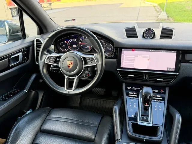 Used 2020 Porsche Cayenne AWD/4WD image 20