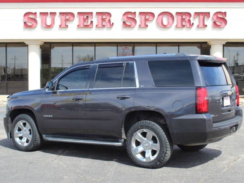 Used 2016 Chevrolet Tahoe LT RWD image 4