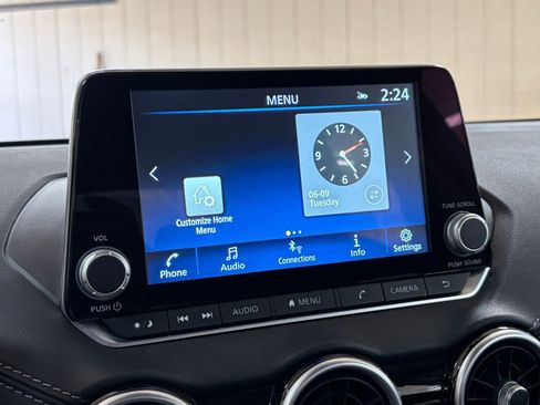 Used 2025 Nissan Sentra SV FWD image 20