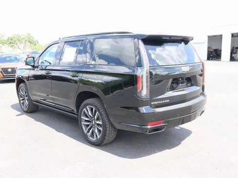 Used 2024 Cadillac Escalade Sport Platinum image 5
