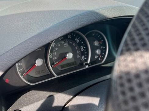 Used 2007 Kia Sorento LX image 8