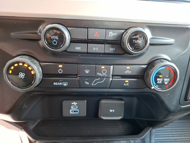 Used 2025 Ford F250 XL RWD image 23