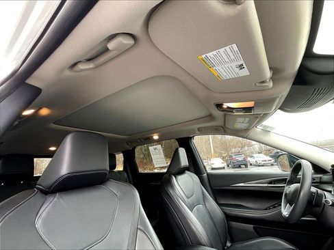 Used 2024 INFINITI QX60 Luxe AWD/4WD image 7