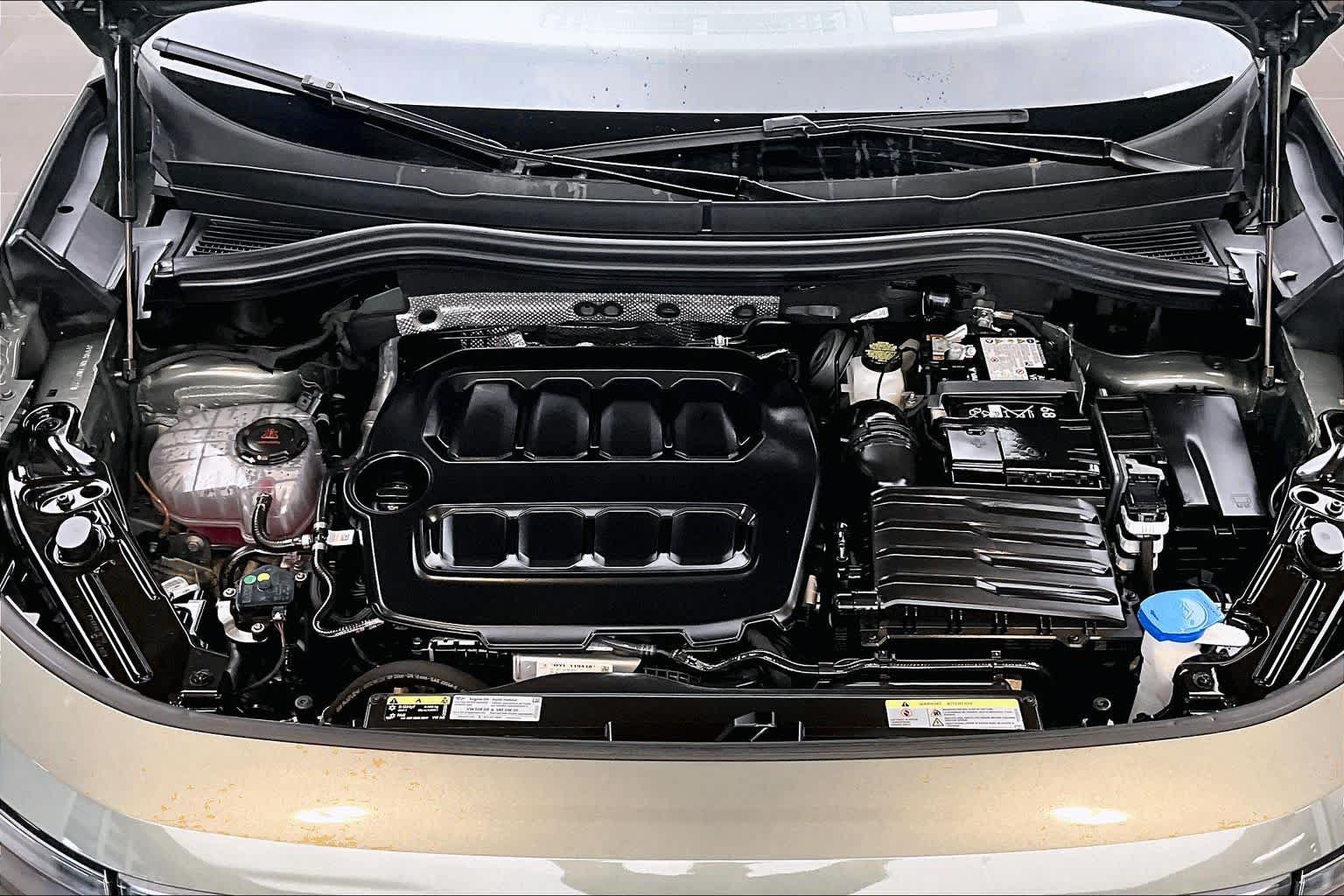 Used 2026 Volkswagen Tiguan SE R-Line FWD image 30