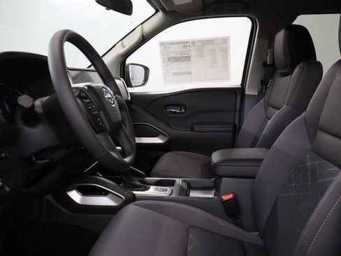 New 2026 Nissan Frontier SV w/ SV Convenience Package AWD/4WD image 11
