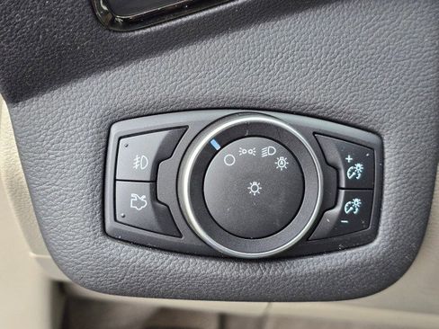 Used 2016 Ford Escape Titanium image 30