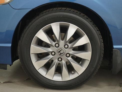 Used 2010 Honda Civic EX-L image 26