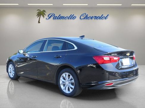 Used 2025 Chevrolet Malibu LT FWD image 4