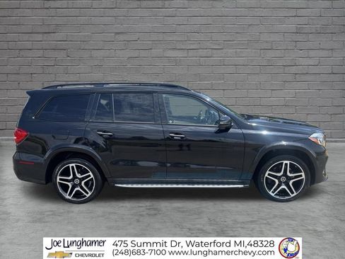 Used 2017 Mercedes-Benz GLS 550 4MATIC image 2
