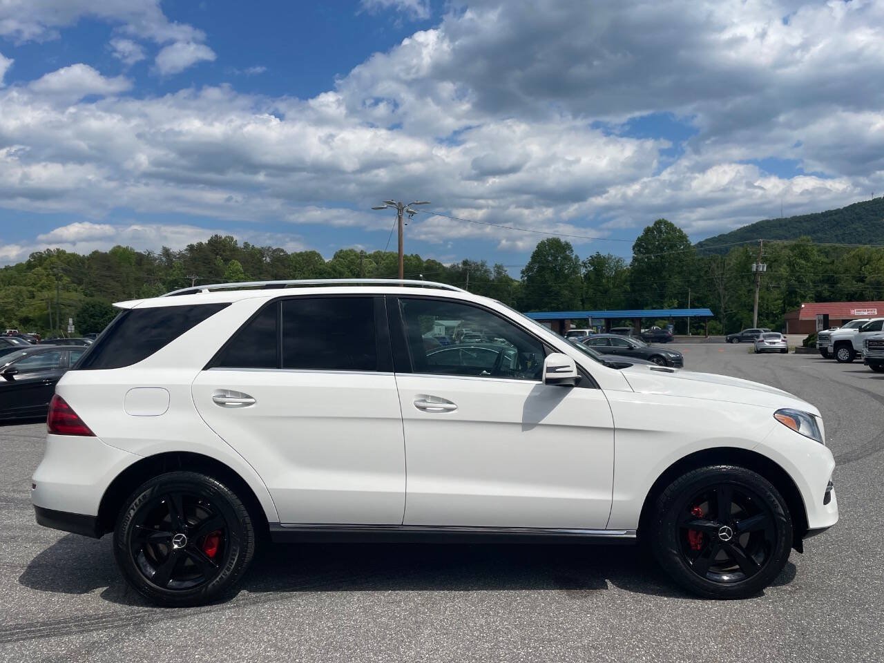 Used 2017 Mercedes-Benz GLE 350 4MATIC image 8