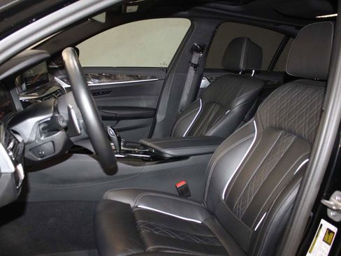 Certified 2023 BMW M550i xDrive image 13