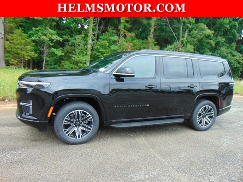 New 2026 Jeep Grand Wagoneer 4WD image 3