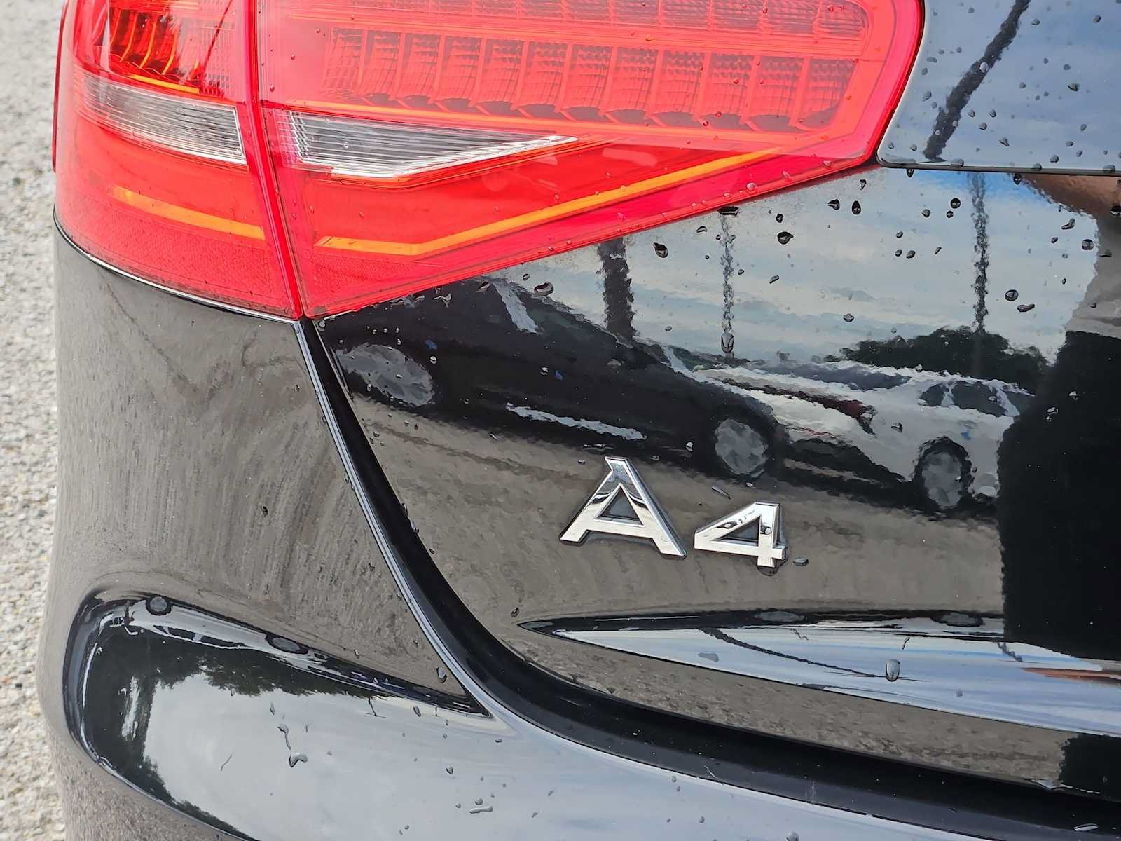 Used 2014 Audi A4 2.0T Premium w/ Audi MMI Navigation FWD image 12