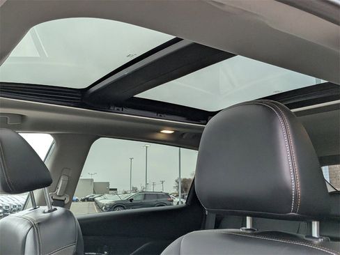 Used 2023 Nissan Murano Platinum w/ Cargo Package image 12