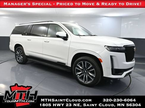 Used 2021 Cadillac Escalade ESV Sport w/ Heavy-Duty Trailer Package AWD/4WD image 1