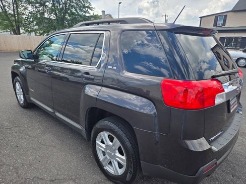 Used 2015 GMC Terrain SLE w/ Convenience Package AWD/4WD image 8