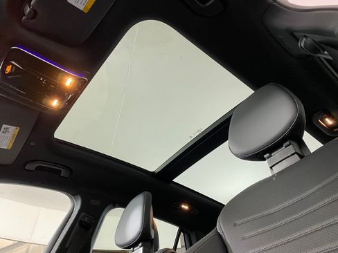 Used 2026 Mercedes-Benz GLC 300 4MATIC image 14