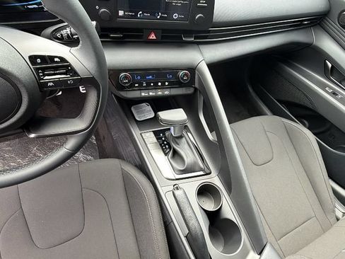 New 2026 Hyundai Elantra Sport FWD image 27
