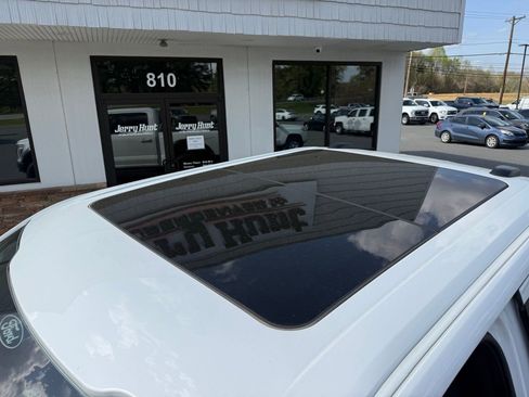 Used 2024 Ford F150 Raptor image 12