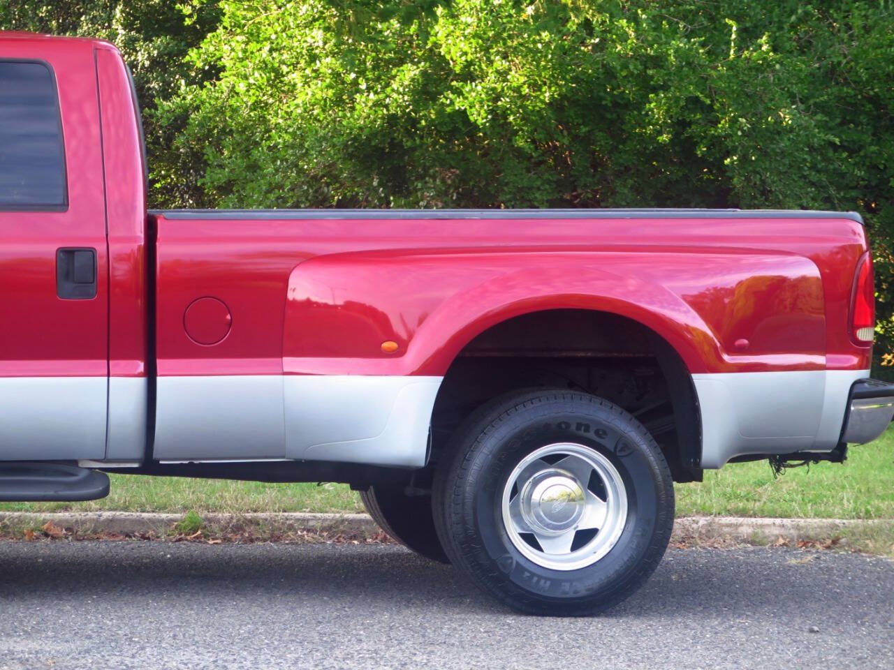 Used 2001 Ford F350 XLT AWD/4WD image 21