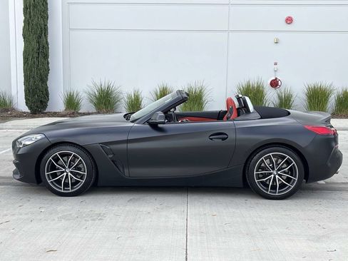Used 2021 BMW Z4 sDrive30i w/ Convenience Package RWD image 14