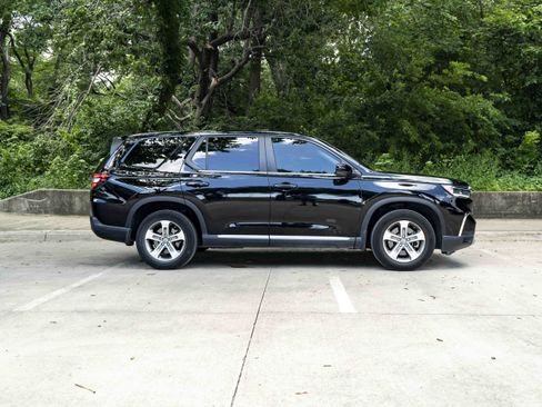 Used 2023 Honda Pilot EX-L image 10