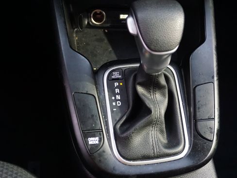 Used 2024 Kia Soul LX w/ Option Group 015 image 10