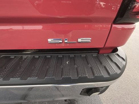 Certified 2022 GMC Sierra 3500 SLE w/ X31 Off-Road Package image 30