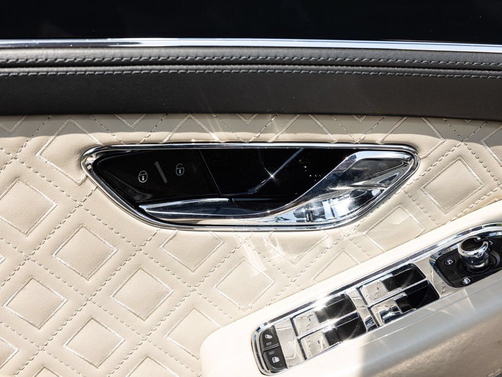 Used 2020 Bentley Continental GT AWD/4WD image 24