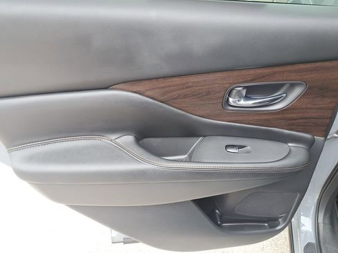 Used 2021 Nissan Murano Platinum w/ Cargo Package image 8