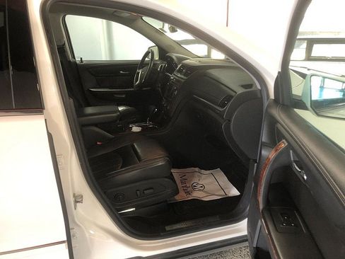 Used 2014 Chevrolet Traverse LTZ AWD/4WD image 24