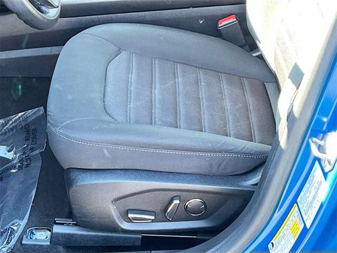 Used 2020 Ford Fusion SE image 12