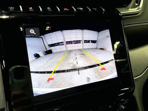 New 2025 Jeep Grand Cherokee Altitude image 24