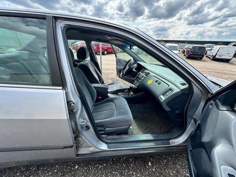 Used 1998 Honda Accord LX image 29