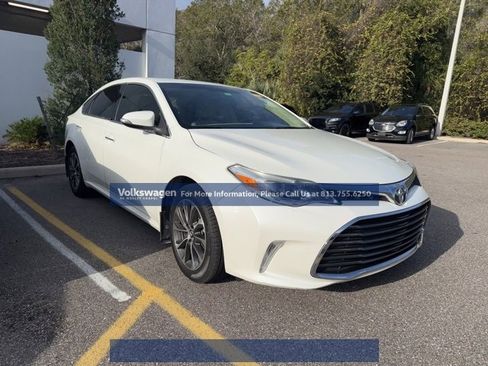 Used 2016 Toyota Avalon XLE image 1